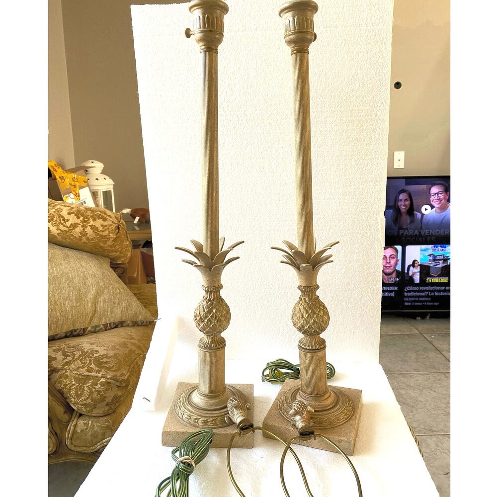 pair of Mid-Century Hollywood Regency Style Pineapple Table Lamps look photos